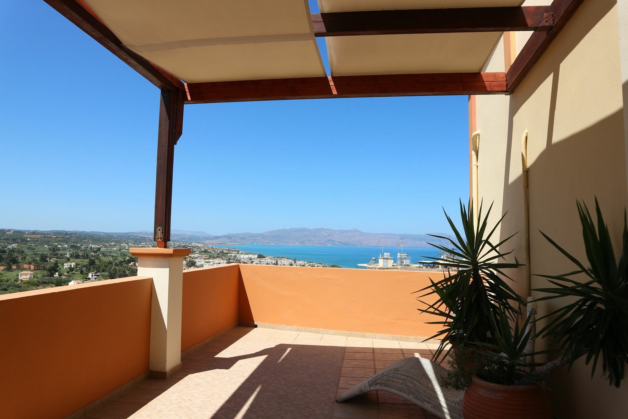 Orsalia Luxury Suites Platanés Exteriör bild