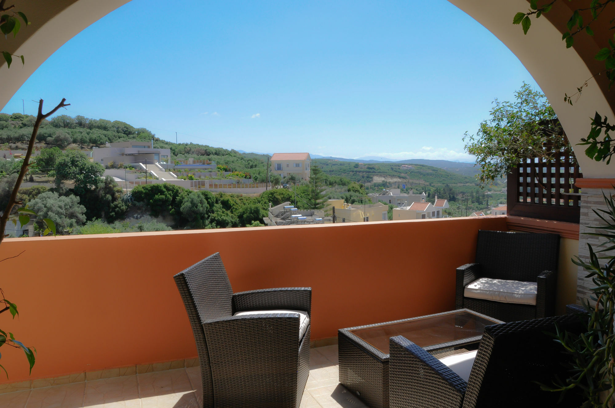 Orsalia Luxury Suites Platanés Exteriör bild